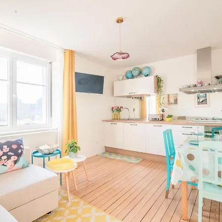 Maison 1934 - Station & Free Parking Apartment Colmar