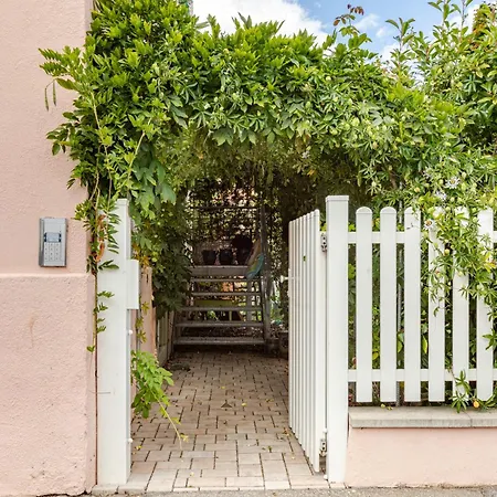 Maison 1934 - Gare & Parking Gratuit Apartman *